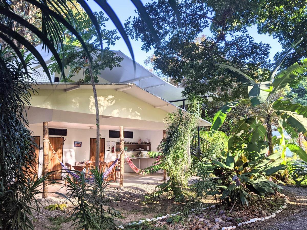 Puerto Viejo Club, Villas & Pool Puerto Viejo de Talamanca Exterior photo